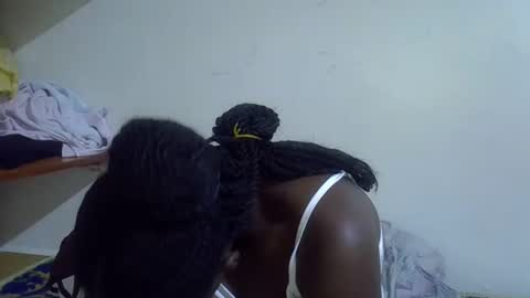 lyn_anna online show from 21, 2, 2026