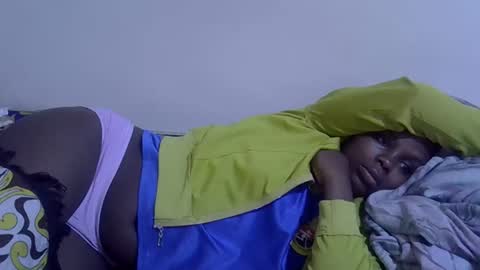 Snapshot of lyn_anna chatting on 28, 4, 2026 lyn_anna online show from 28, 4, 2026