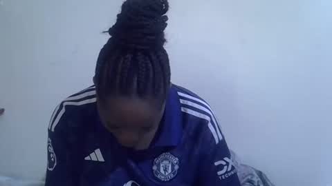 Snapshot of lyn_anna chatting on 11, 5, 2026 lyn_anna online show from 11, 5, 2026