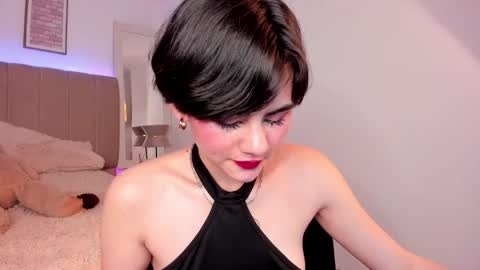 Snapshot of lyn_lebelle chatting on 14, 12, 2024 Lyn online show from 14, 12, 2024