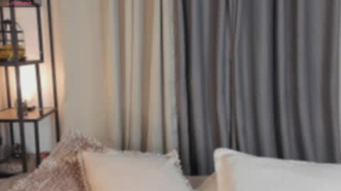 Snapshot of lynda_west chatting on 29, 9, 2025 Lynda online show from 29, 9, 2025