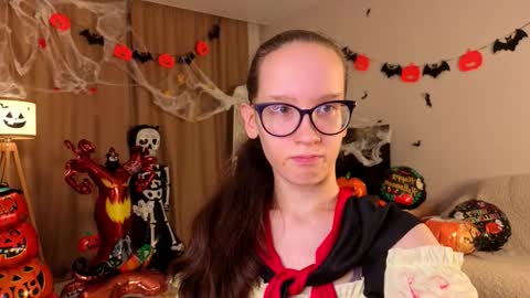 Sara online show from 31, 10, 2025