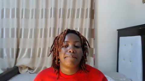 Snapshot of lynnchoco chatting on 26, 10, 2025 Lynn online show from 26, 10, 2025