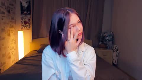 Cozy Lynns room online show from 28, 11, 2025