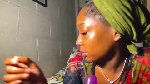 Snapshot of lynneluxuryplay chatting on 6, 3, 2025 IVYGold online show from 6, 3, 2025