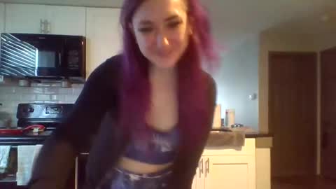 Lynn  online show from 4, 2, 2026