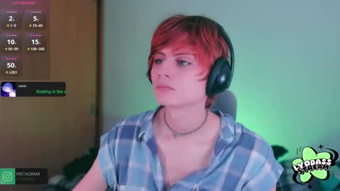 Snapshot of lyodass chatting on 8, 1, 2025 Lyodass online show from 8, 1, 2025