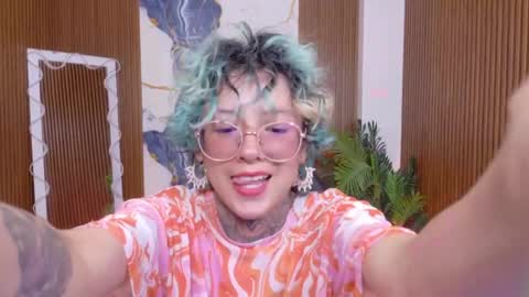 Snapshot of lyra_tay chatting on 5, 6, 2026 lyra_tay online show from 5, 6, 2026