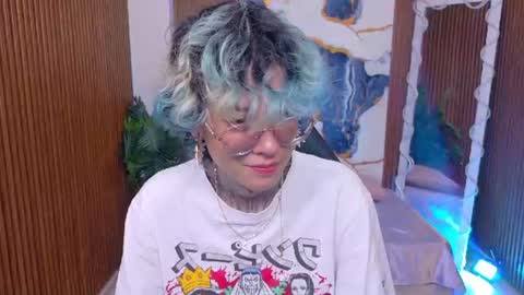 Snapshot of lyra_tay chatting on 10, 6, 2026 lyra_tay online show from 10, 6, 2026