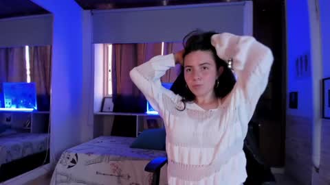 Lyssa  Everyday From 0700 to 1630 Col Time online show from 13, 1, 2025