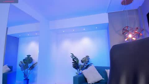 Lyssa  Everyday From 0700 to 1630 Col Time online show from 30, 10, 2025