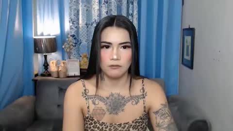 lytatto_lashes online show from 22, 5, 2026