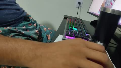 m0ren01995 online show from 3, 4, 2026