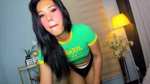 Janelovesu online show from 13, 2, 2025