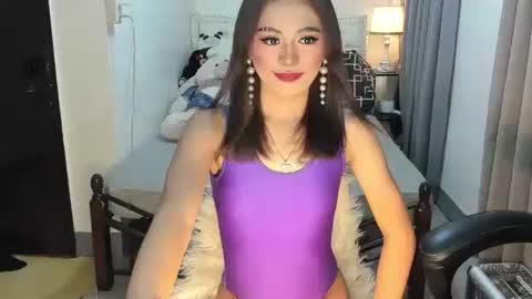 Snapshot of m1sspinay_yassie chatting on 14, 1, 2025 Cutie Yassie online show from 14, 1, 2025