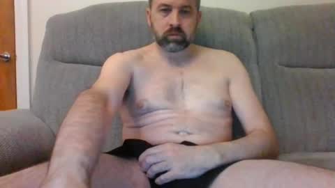 Snapshot of m5572 chatting on 3, 12, 2025 Mathew online show from 3, 12, 2025