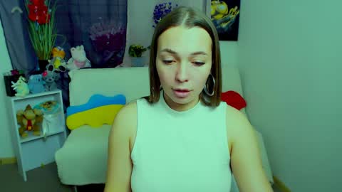 Snapshot of m_vikki chatting on 19, 4, 2026 Vikki online show from 19, 4, 2026