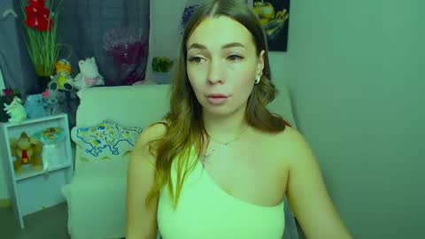 Snapshot of m_vikki chatting on 23, 4, 2026 Vikki online show from 23, 4, 2026
