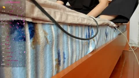 Snapshot of ma_cheriee chatting on 6, 4, 2026 Lulu online show from 6, 4, 2026