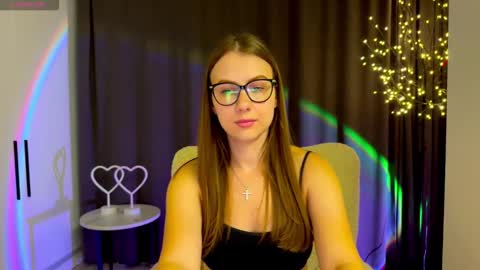 Mary  online show from 18, 9, 2025