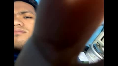 Snapshot of maaarrrmiguel chatting on 5, 2, 2025 Louie online show from 5, 2, 2025