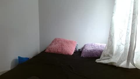 maaddy_thompson online show from 2, 11, 2025