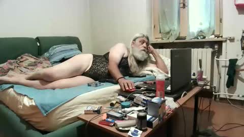 maax1970 online show from 27, 9, 2025