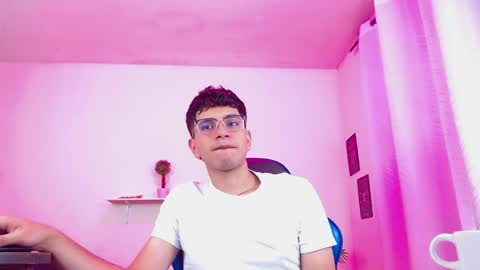 Max online show from 12, 4, 2026