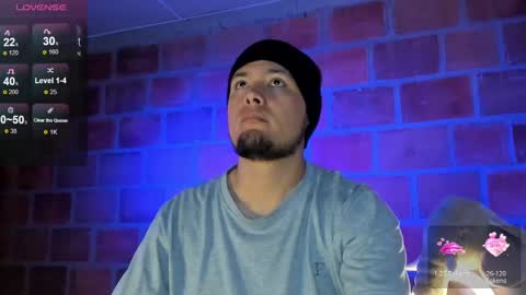 Snapshot of maax_taylor01 chatting on 24, 2, 2025 online show from 24, 2, 2025