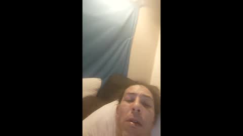 mac11thizzelw online show from 1, 4, 2026