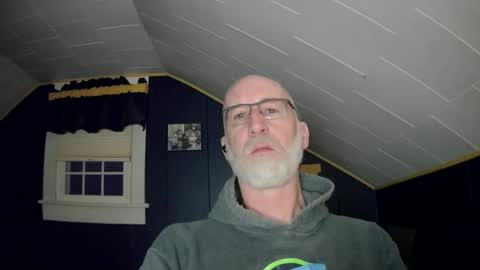 mac8181 online show from 11, 1, 2025