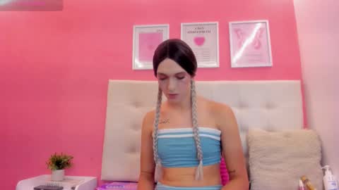 macarena_05_ online show from 30, 9, 2025