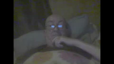 Snapshot of macbewdekan25 chatting on 1, 1, 2025 macbewdekan25 online show from 1, 1, 2025