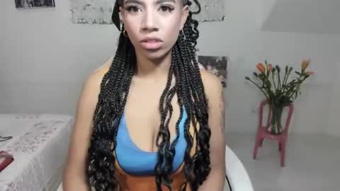 Mac Delice online show from 26, 2, 2025