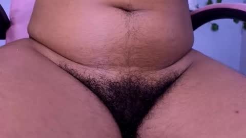 Macey Elliot Modelo Independiente online show from 11, 9, 2025