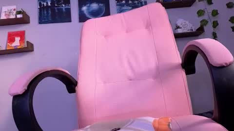 Macey Elliot Modelo Independiente online show from 16, 9, 2025