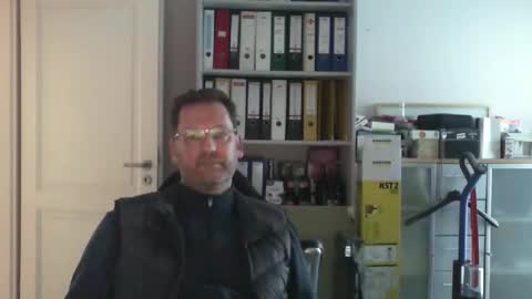 macfly67 online show from 27, 10, 2025