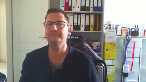 macfly67 online show from 17, 4, 2026