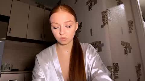 Snapshot of machelleunderdahl chatting on 22, 6, 2026 Nicole online show from 22, 6, 2026