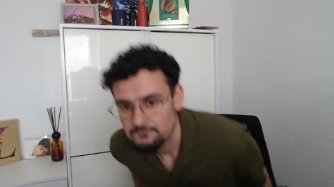 Machete online show from 18, 4, 2026