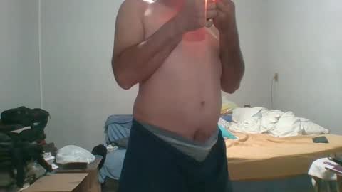 Snapshot of machoalex chatting on 12, 1, 2025 MACHOLIVRE online show from 12, 1, 2025