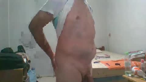 Snapshot of machoalex chatting on 21, 2, 2025 MACHOLIVRE online show from 21, 2, 2025