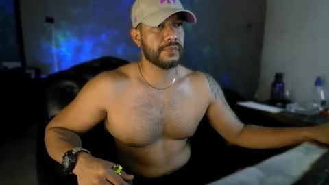 Snapshot of machohandsome chatting on 12, 5, 2026 Javier papichulo master how do you want online show from 12, 5, 2026