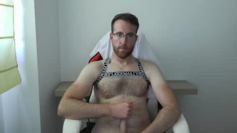 Snapshot of machohiberiko chatting on 11, 6, 2026 Jota online show from 11, 6, 2026