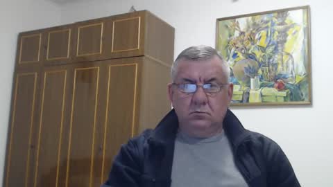 Snapshot of machomale3 chatting on 23, 1, 2025 Macho online show from 23, 1, 2025