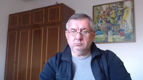 Snapshot of machomale3 chatting on 9, 2, 2025 Macho online show from 9, 2, 2025