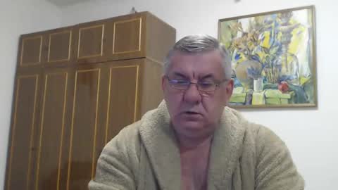 Snapshot of machomale3 chatting on 17, 2, 2025 Macho online show from 17, 2, 2025