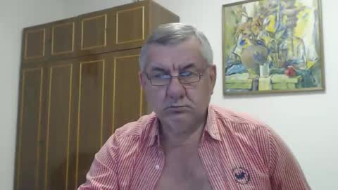 Snapshot of machomale3 chatting on 23, 11, 2025 Macho online show from 23, 11, 2025