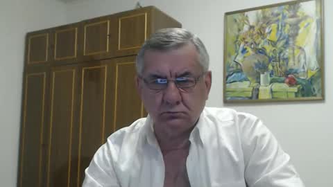 Snapshot of machomale3 chatting on 2, 12, 2025 Macho online show from 2, 12, 2025