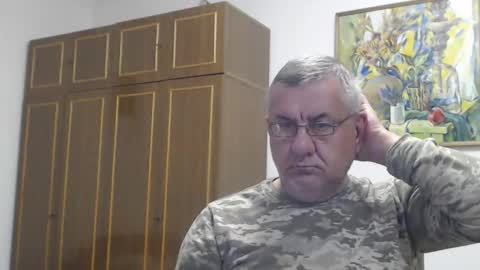 Snapshot of machomale3 chatting on 18, 4, 2026 Macho online show from 18, 4, 2026